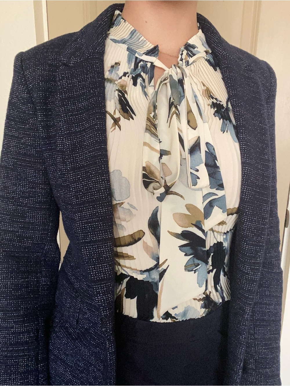 Dkny Navy and Cream Floral Tie-Neck Blouse